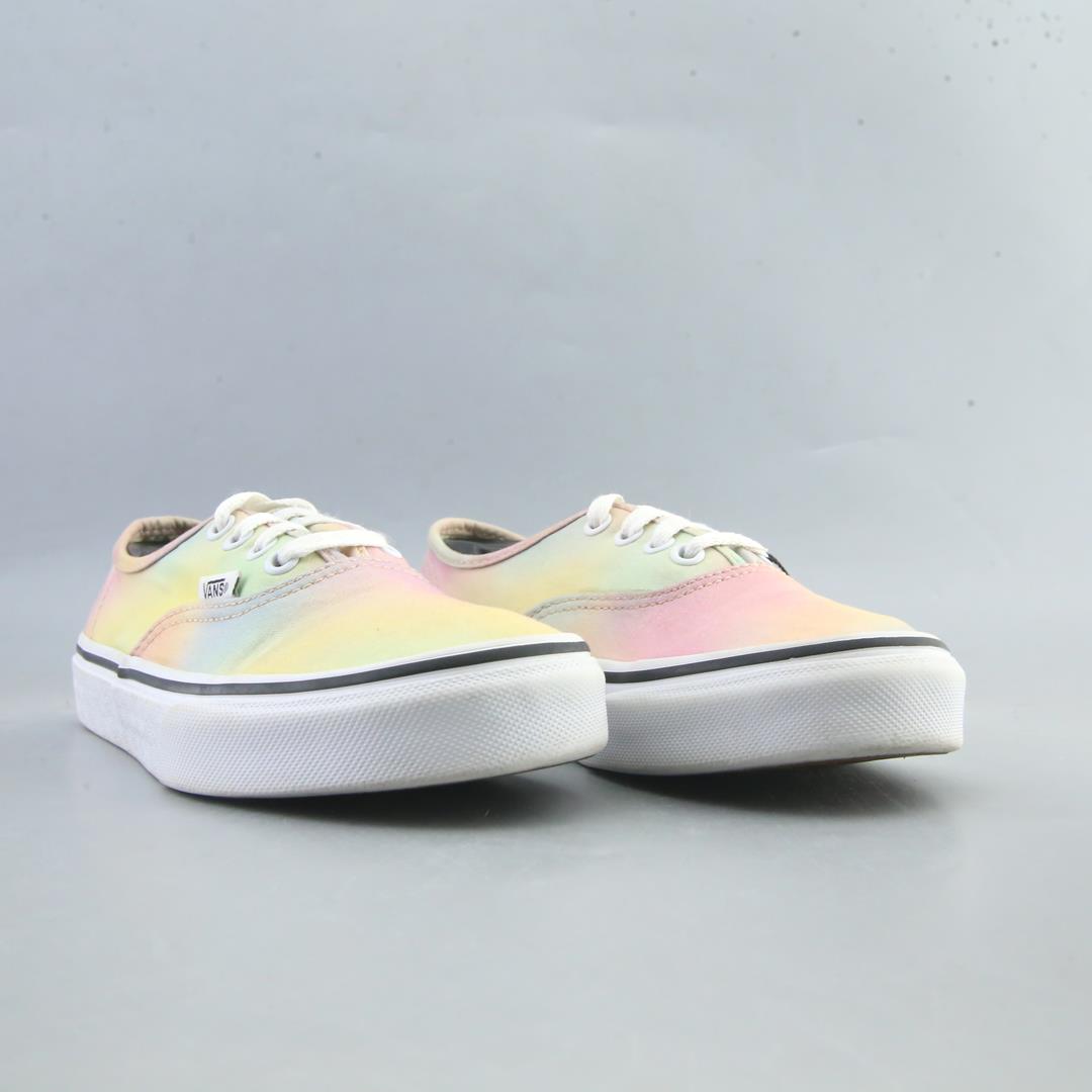VANS AUTHENTIC