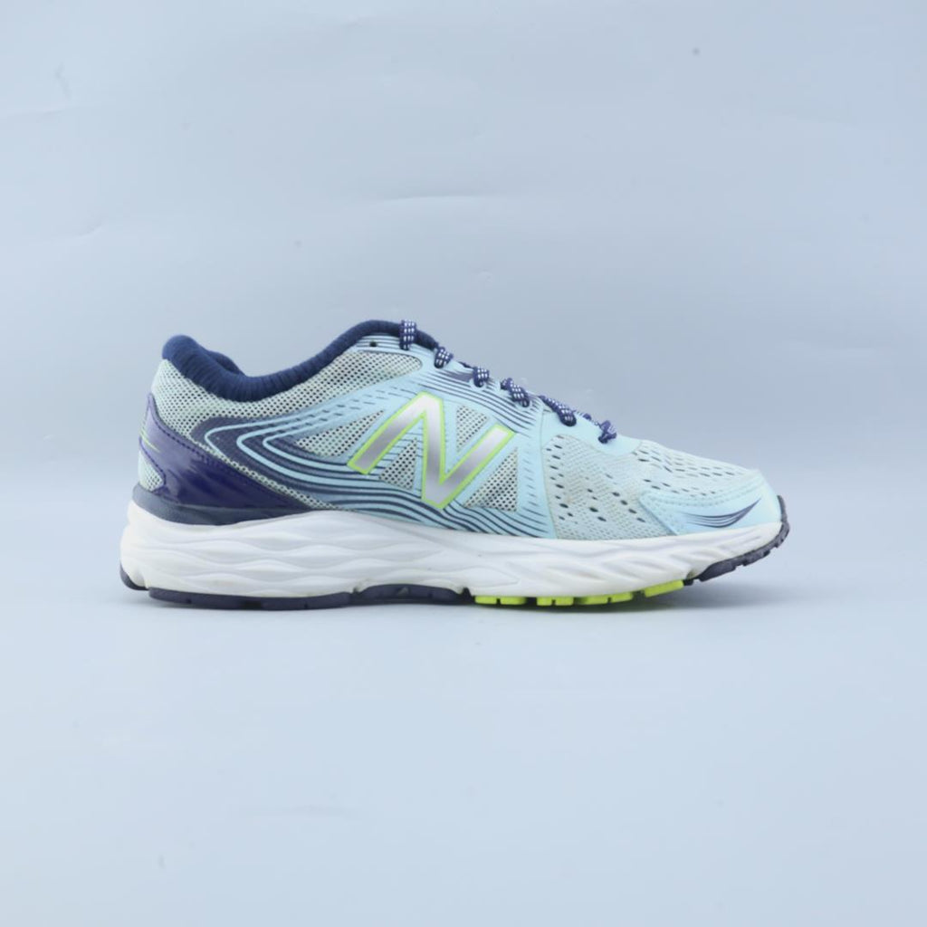 NEW BALANCE 680V4