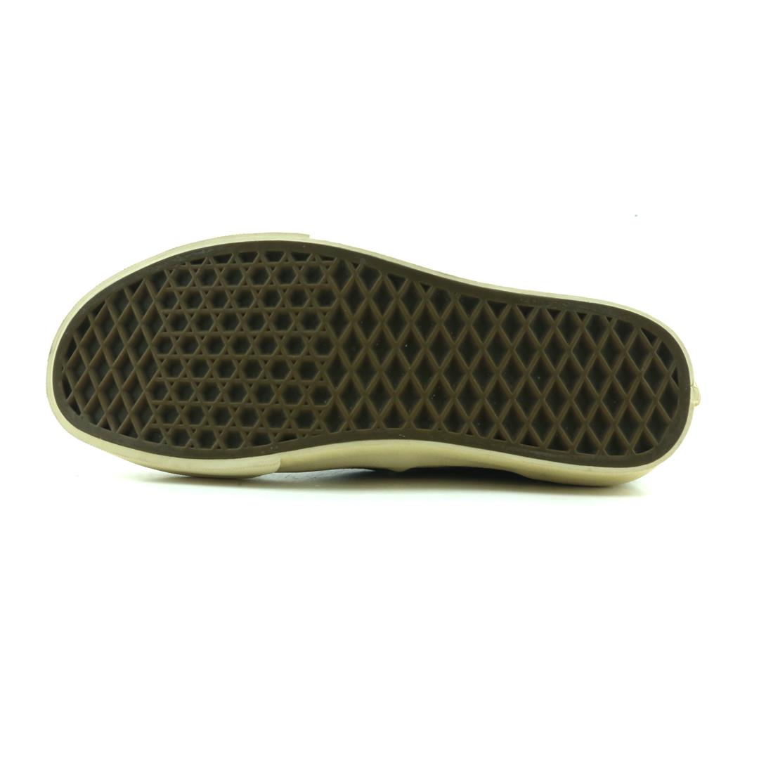 VANS AUTHENTIC