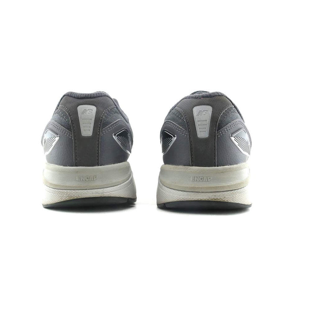 NEW BALANCE 1540 V3