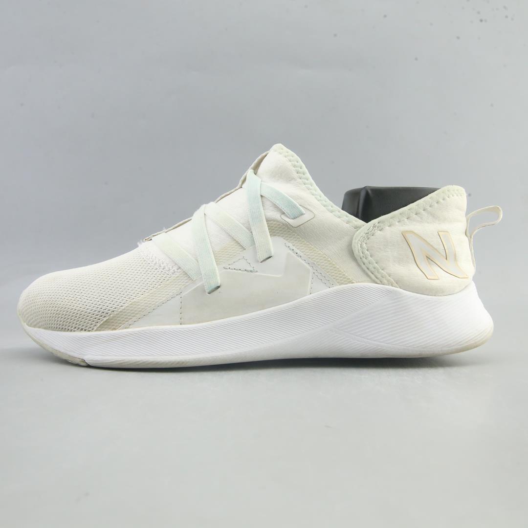 NEW BALANCE DYNASOFT BEAYA  V1