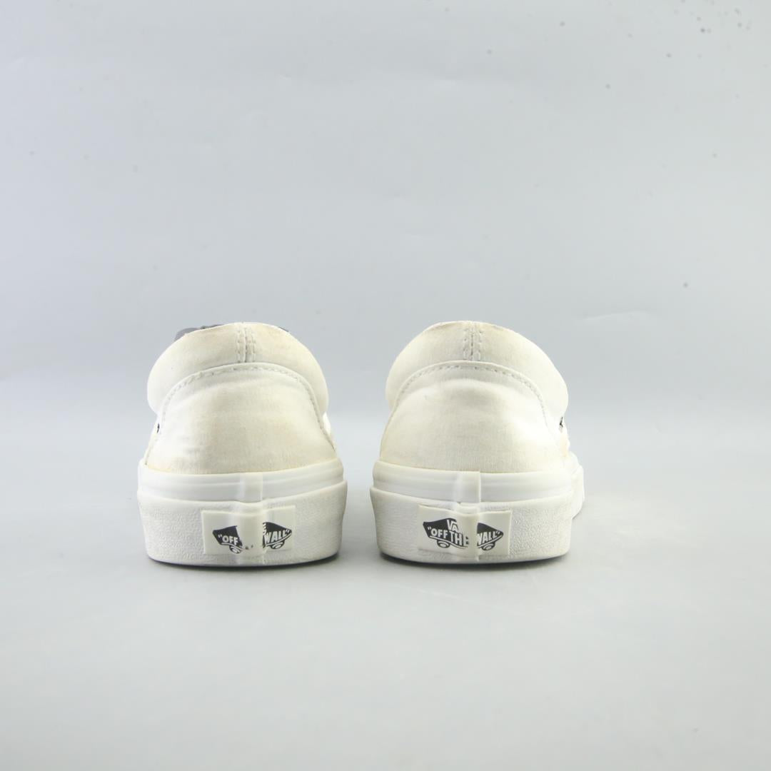 VANS AUTHENTIC