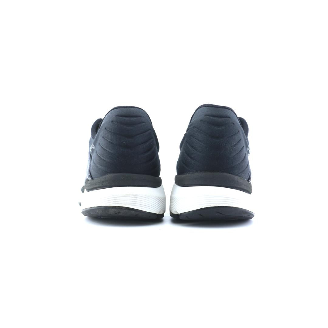 NEW BALANCE 860 V10