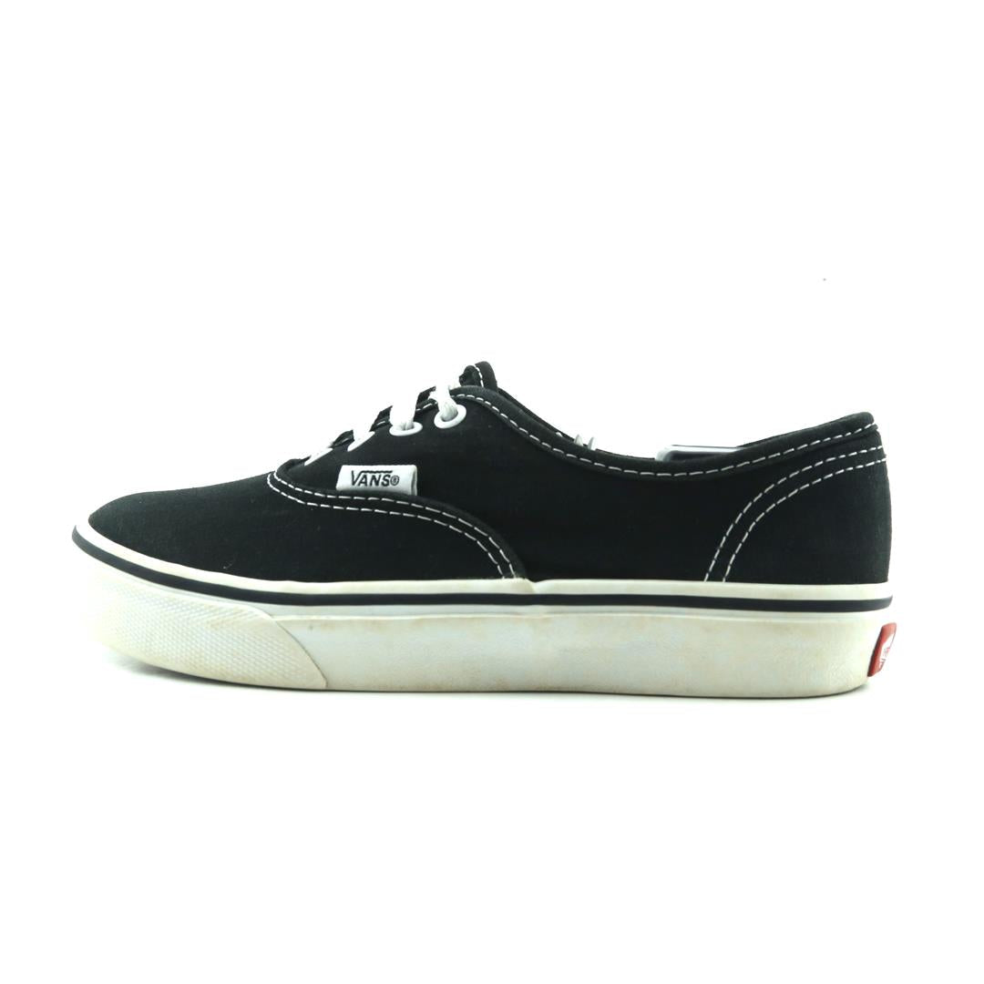 VANS AUTHENTIC