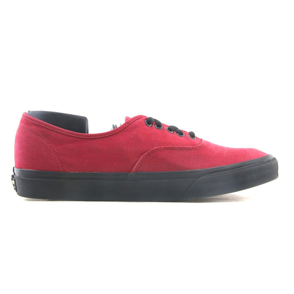 VANS AUTHENTIC