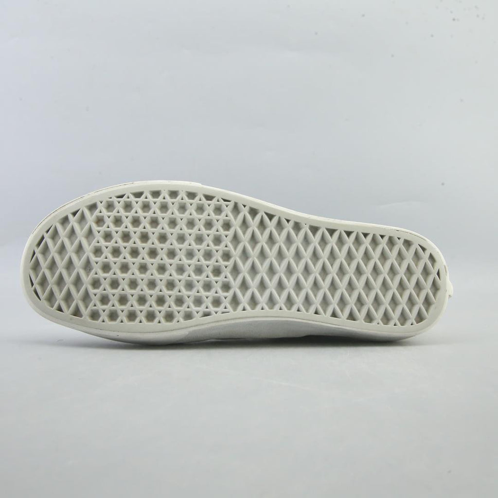 VANS AUTHENTIC