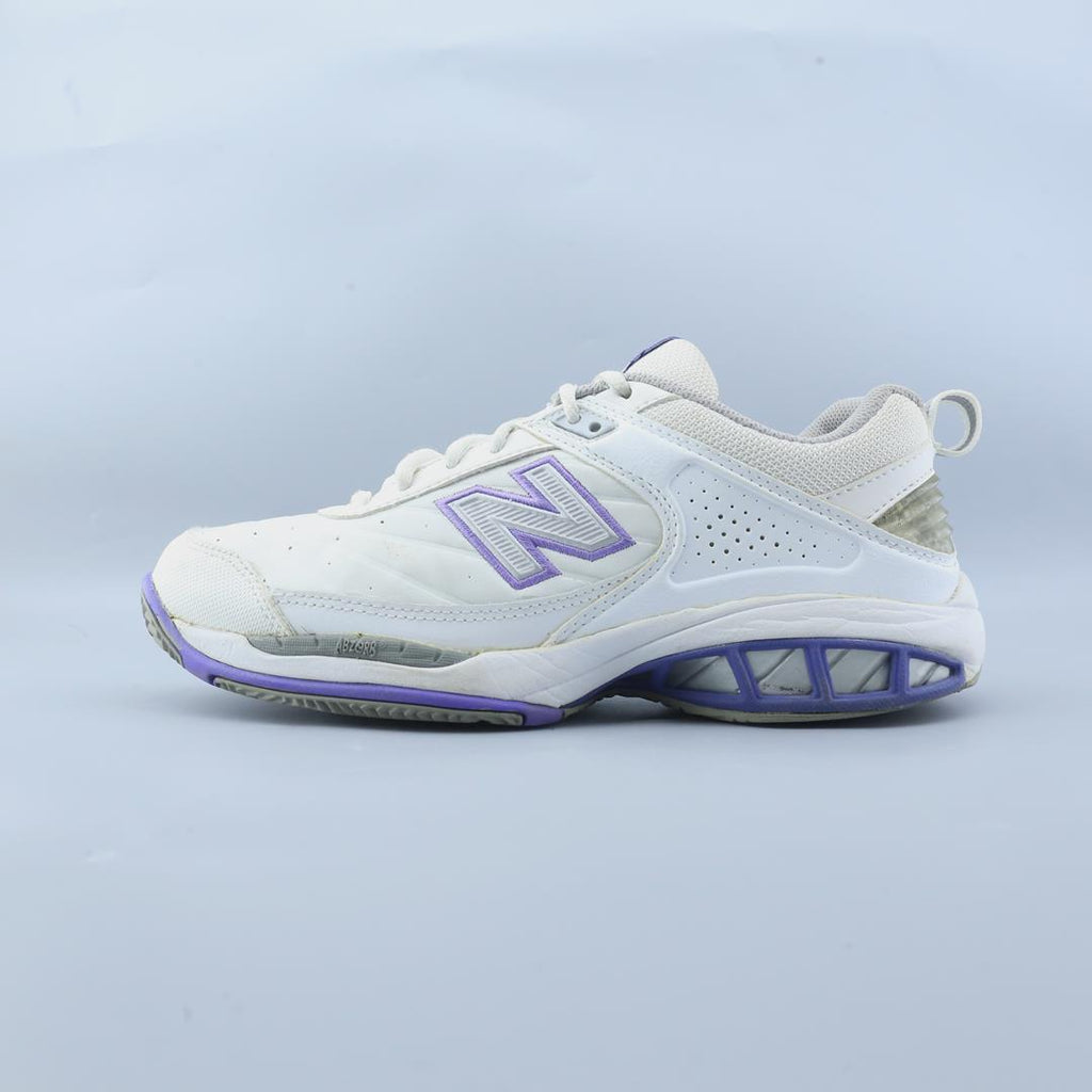NEW BALANCE 806