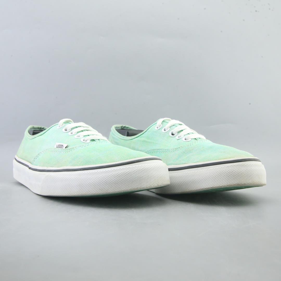 VANS AUTHENTIC