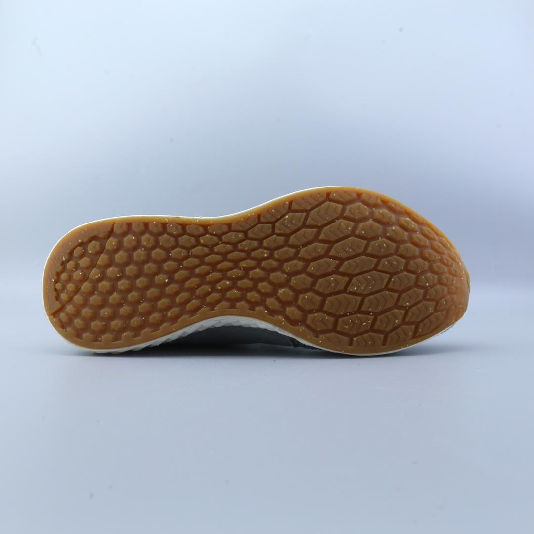 NEW BALANCE FRESH FOAM CRUZ V1