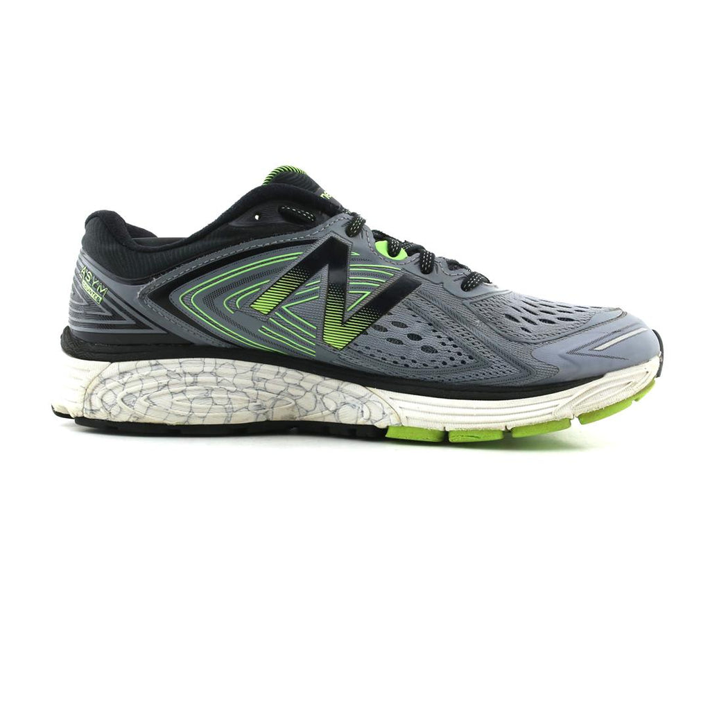 NEW BALANCE 860V8