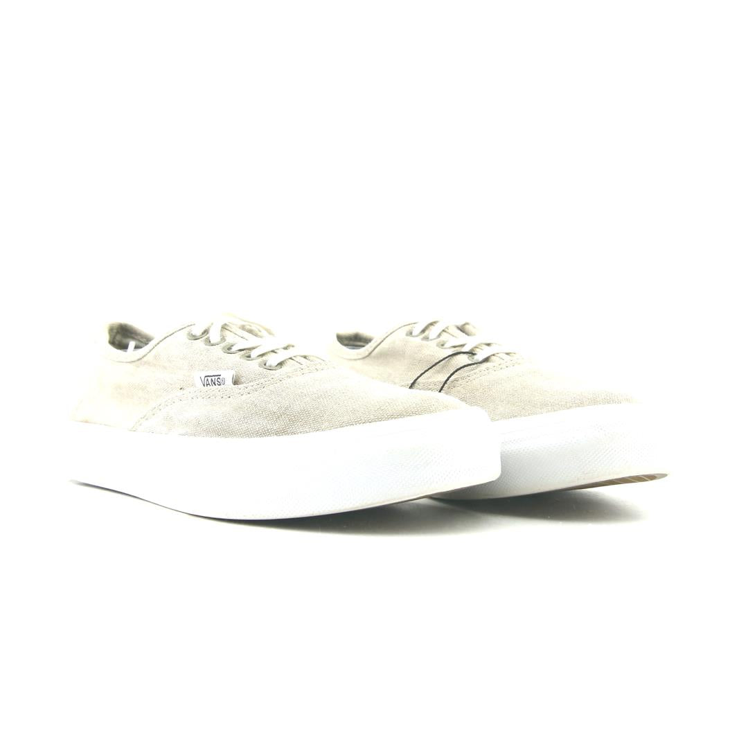 VANS AUTHENTIC