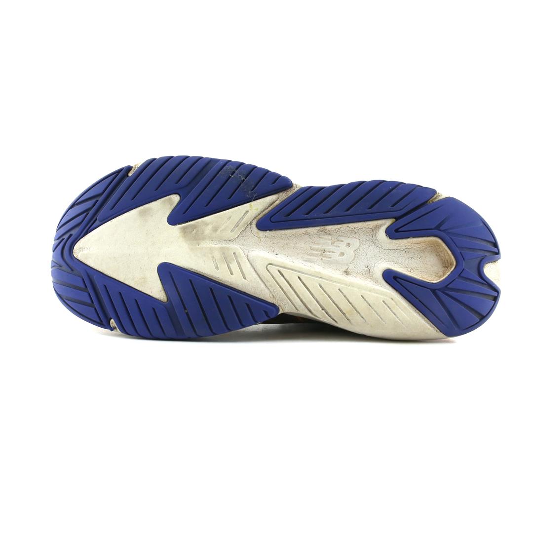 NEW BALANCE RAVE RUN V2