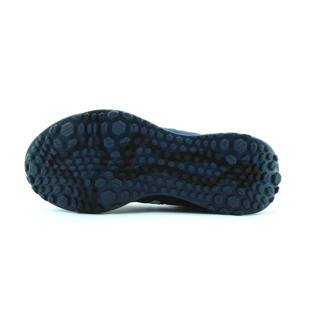 NEW BALANCE FRESH FOAM 3000V4 TURF LOW
