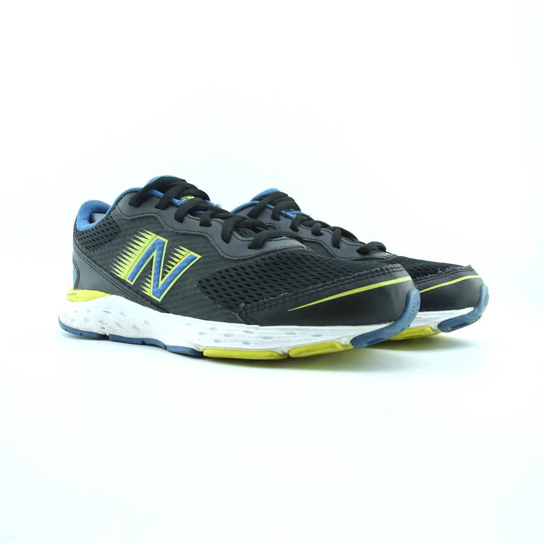 NEW BALANCE 680V6