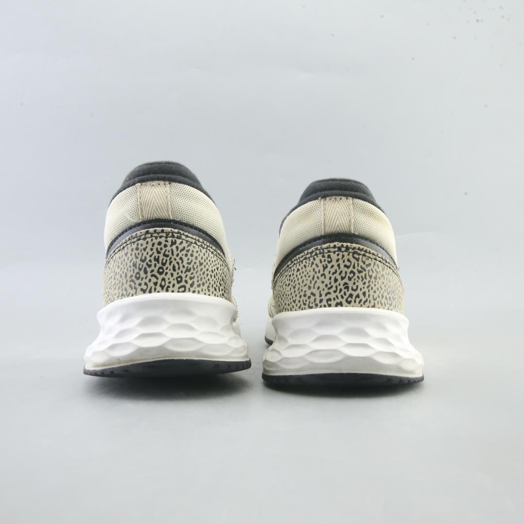 NEW BALANCE X70