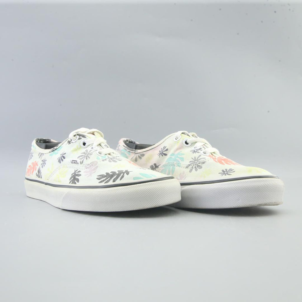 VANS AUTHENTIC