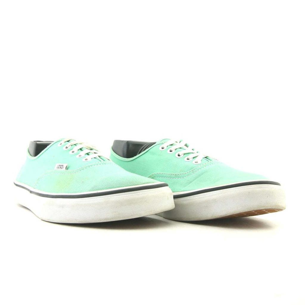 VANS AUTHENTIC
