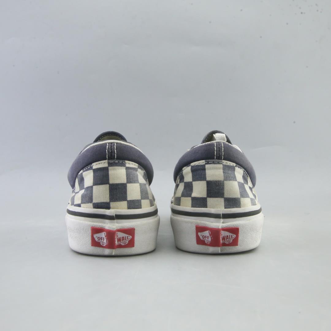 VANS AUTHENTIC
