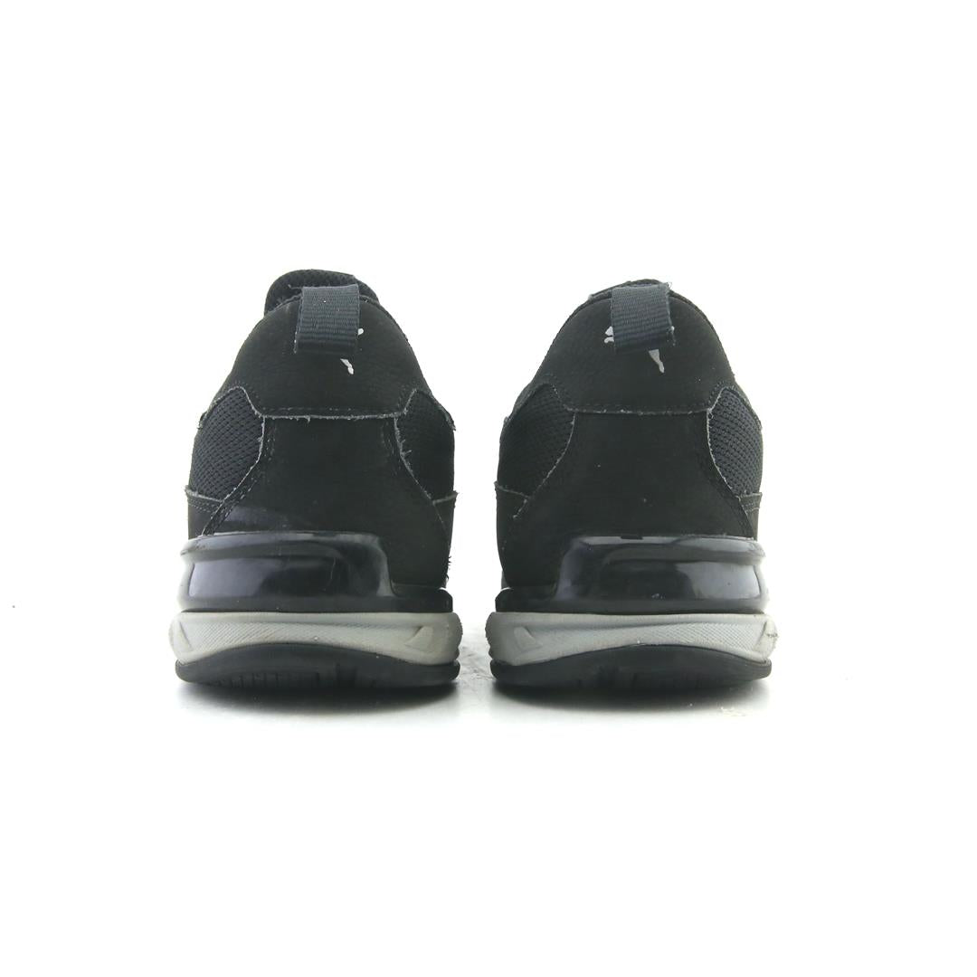 PUMA  8 VIZ