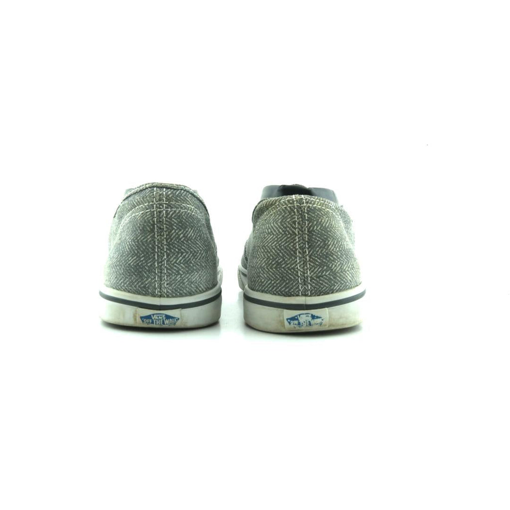 VANS AUTHENTIC