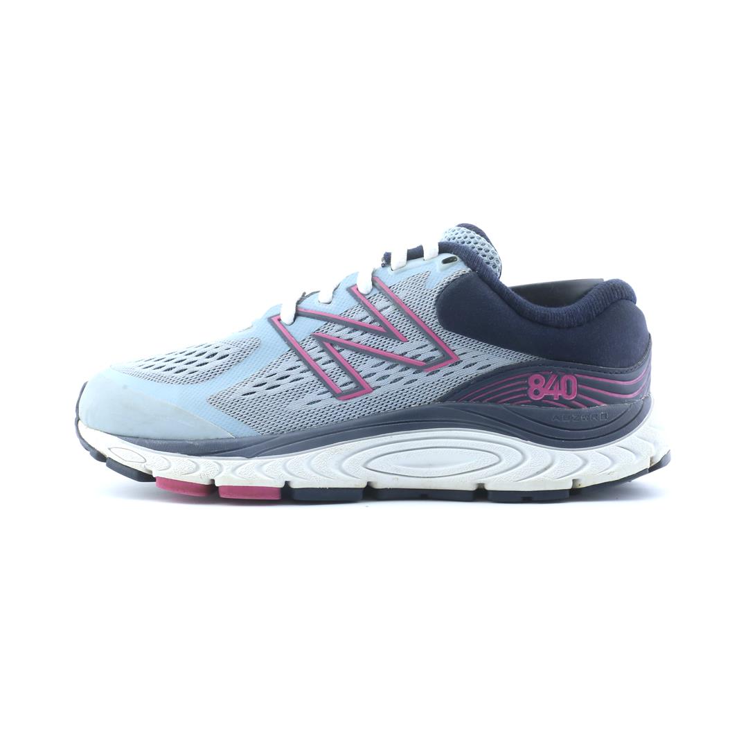 NEW BALANCE 840 V5