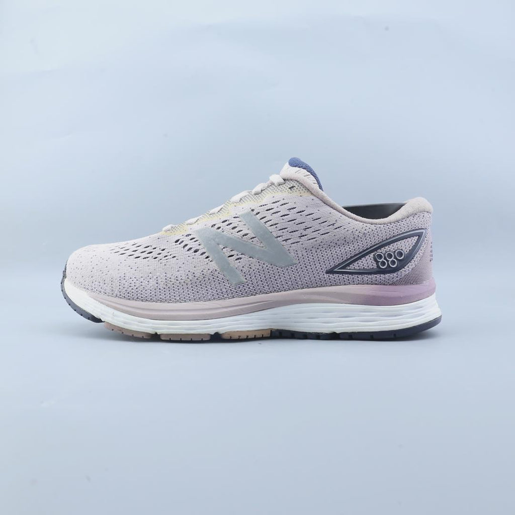 NEW BALANCE 880V9