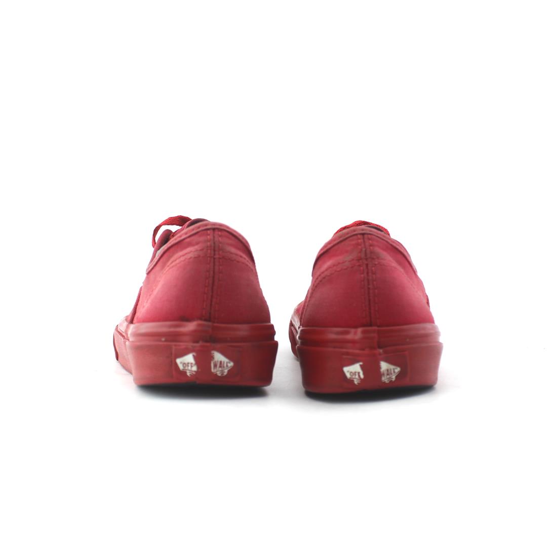 VANS AUTHENTIC