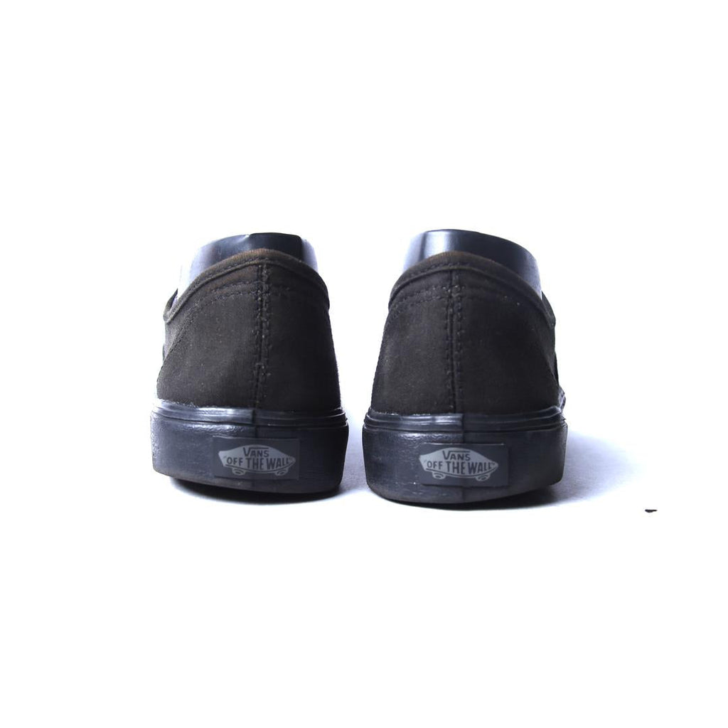 VANS AUTHENTIC UC