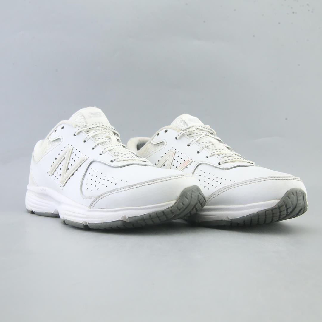 NEW BALANCE 411 V2