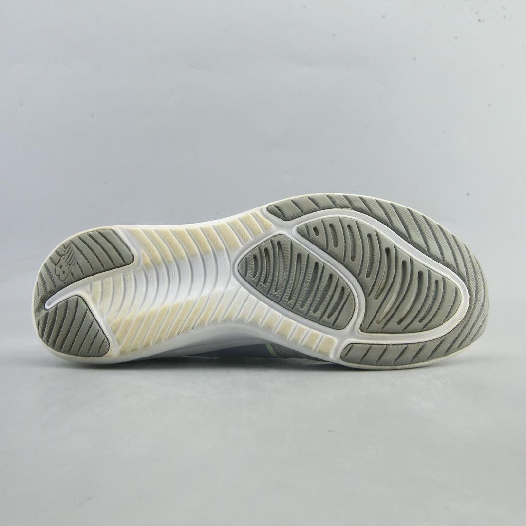 NEW BALANCE FUELCORE NERGIZE SPORT V1