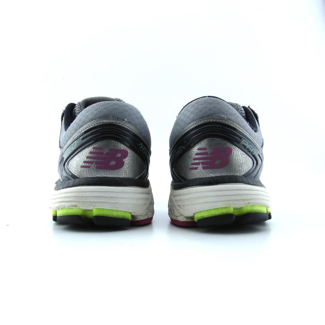 NEW BALANCE 1260V7