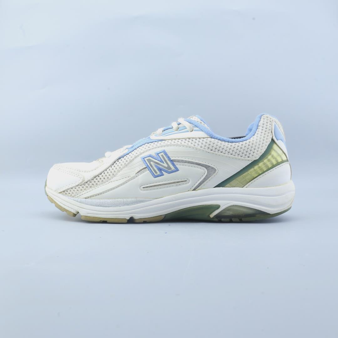 NEW BALANCE 846