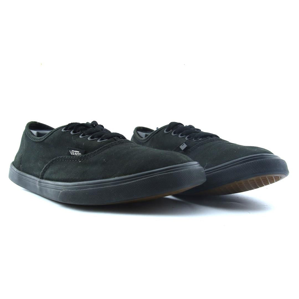 VANS AUTHENTIC