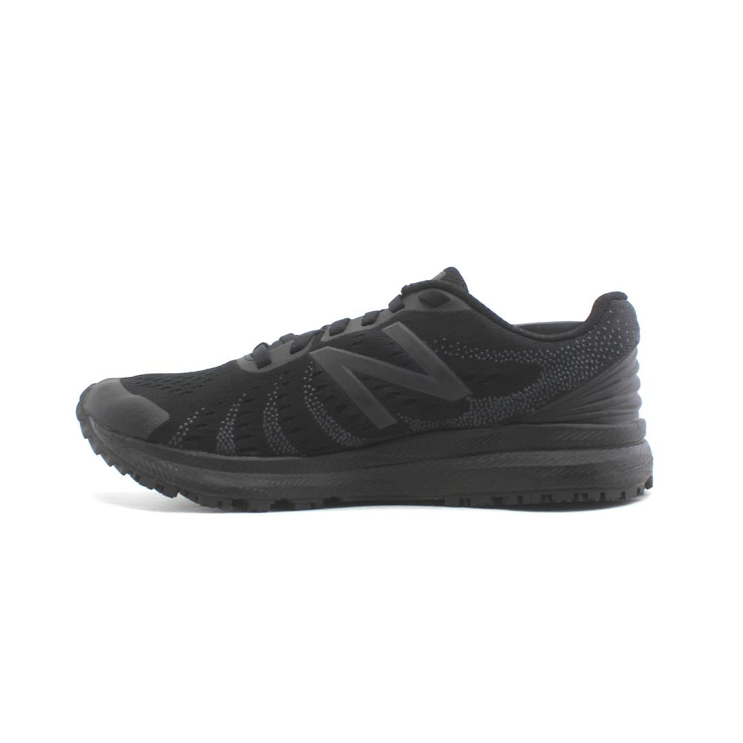 NEW BALANCE RUSH V3
