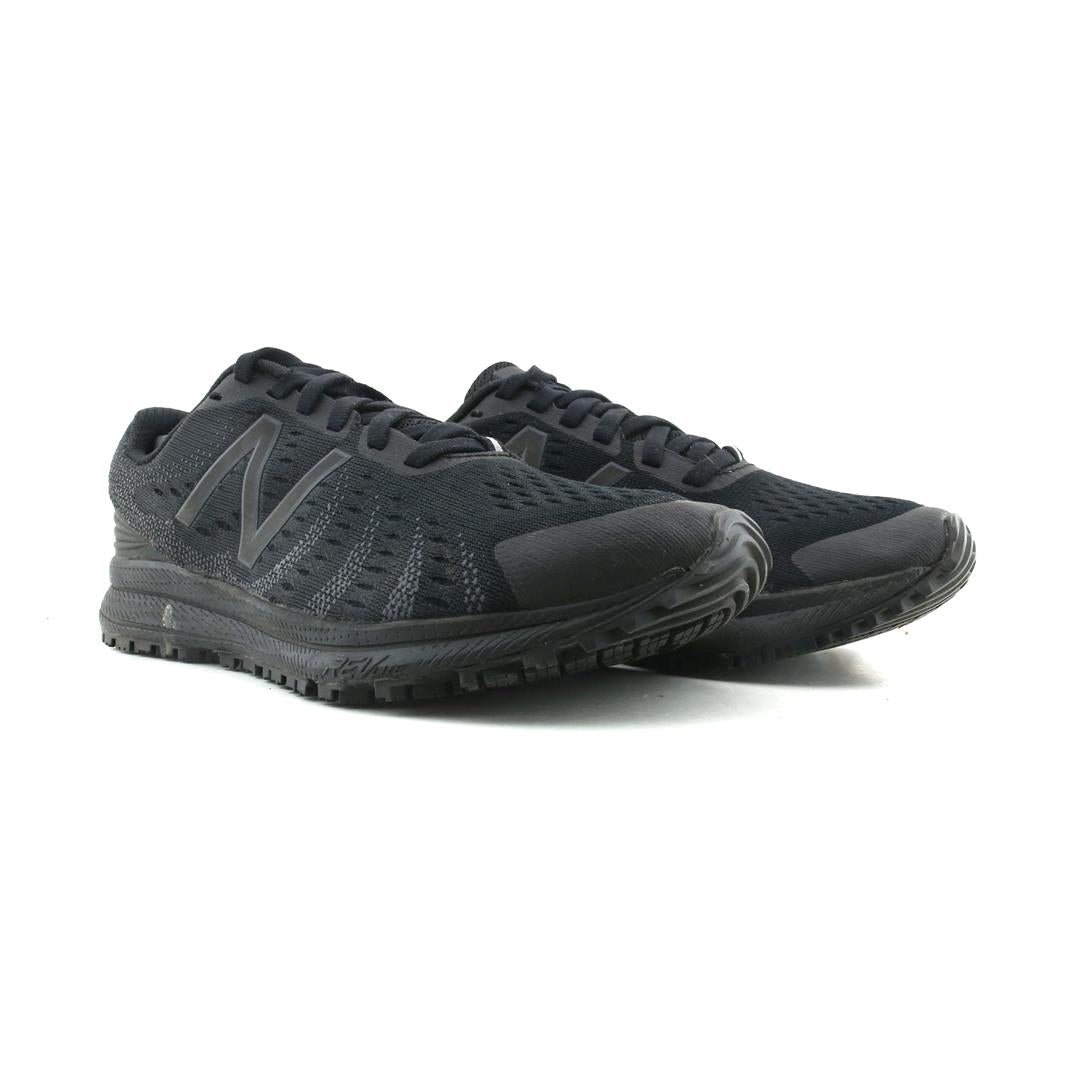 NEW BALANCE RUSH V3