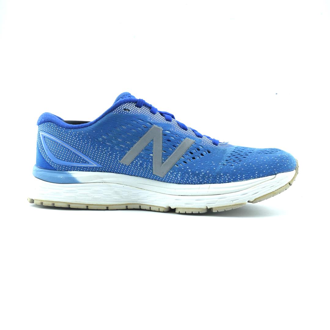 NEW BALANCE 880 V9
