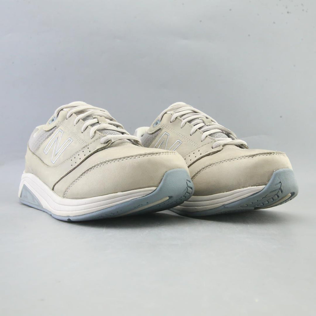 NEW BALANCE 928 V3