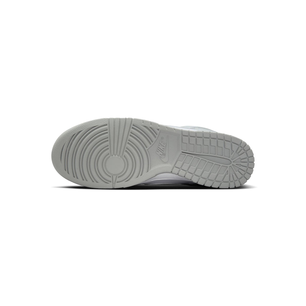 Nike Dunk Low Retro (White/Light Smoke Grey)