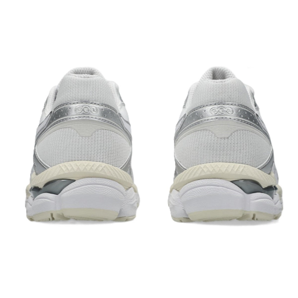 ASICS Gel-Cumulus 16 White