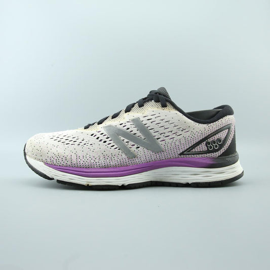 NEW BALANCE 880V9