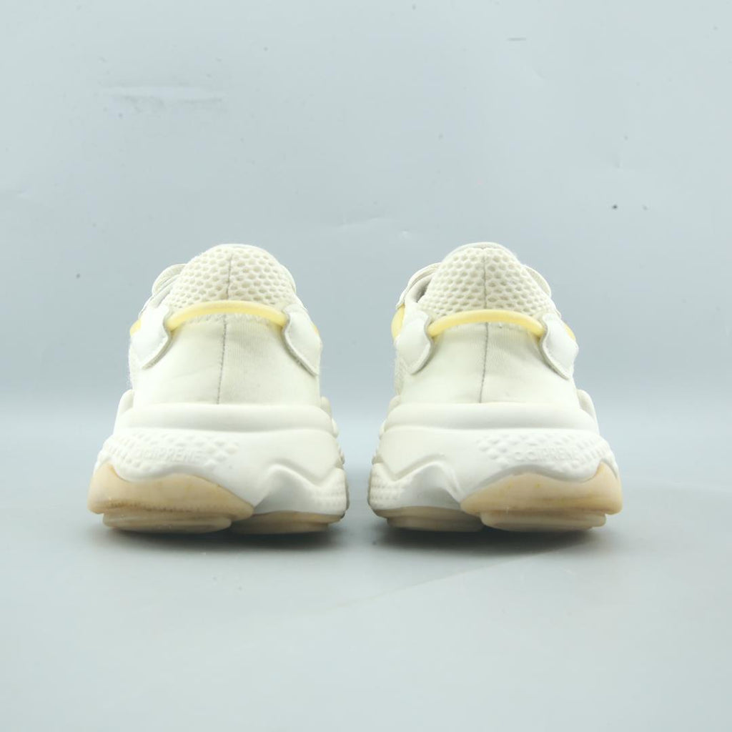 ADIDAS  OZWEEGO