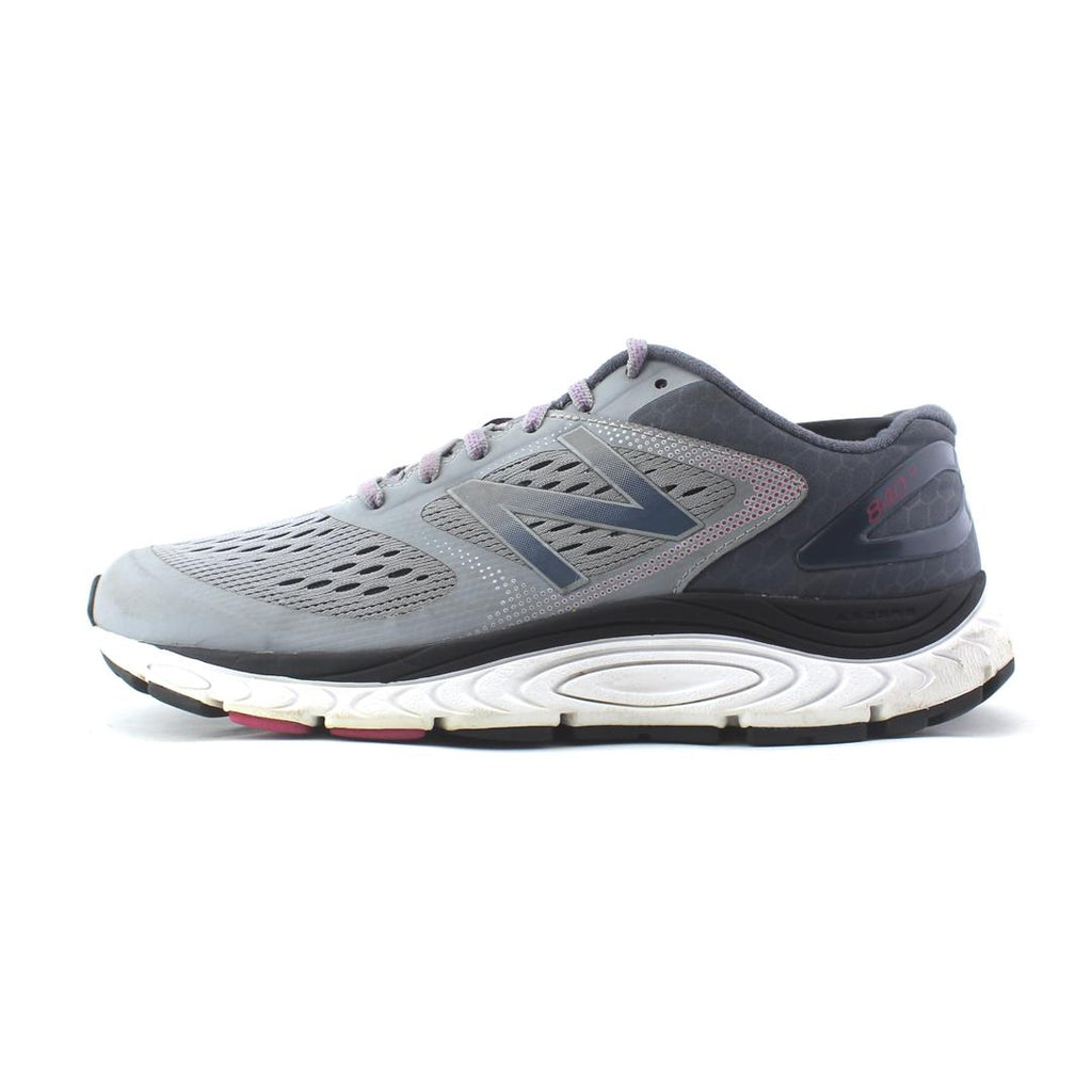 NEW BALANCE 840V4