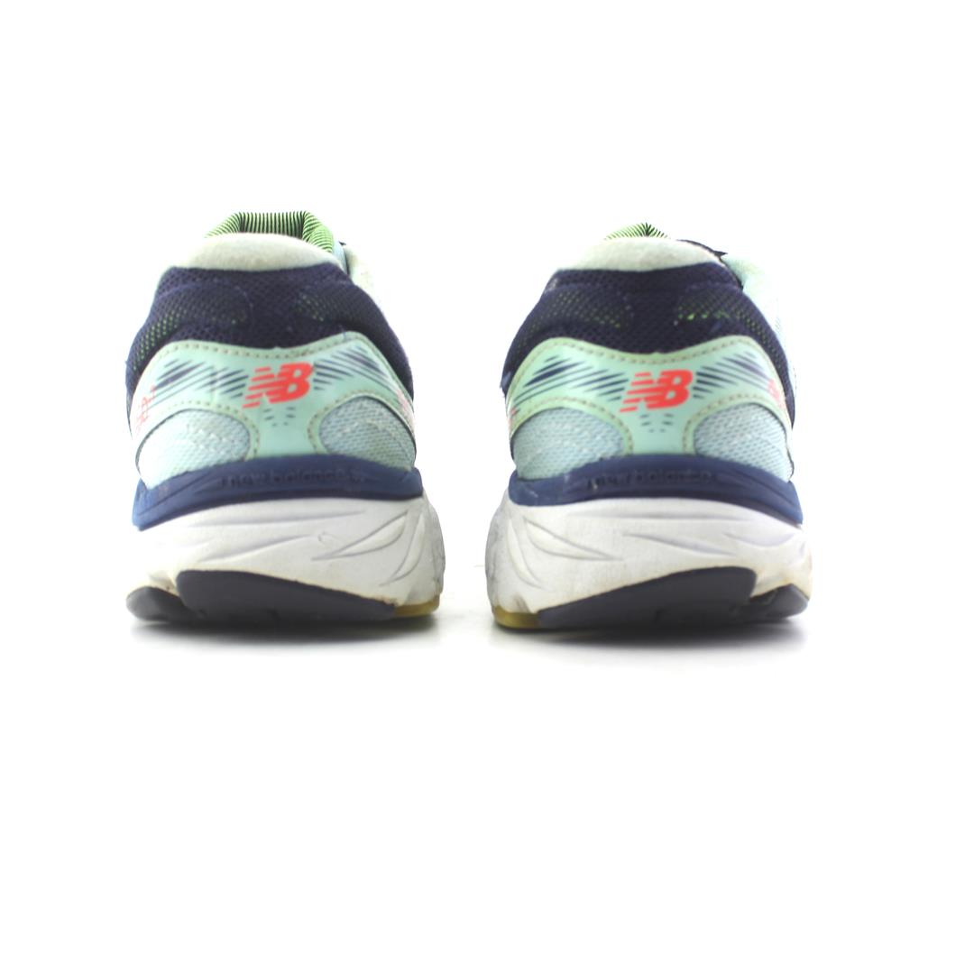 NEW BALANCE 860 V7