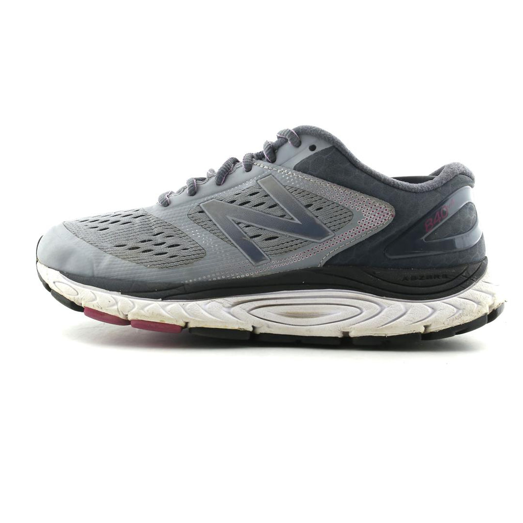 NEW BALANCE 840V4