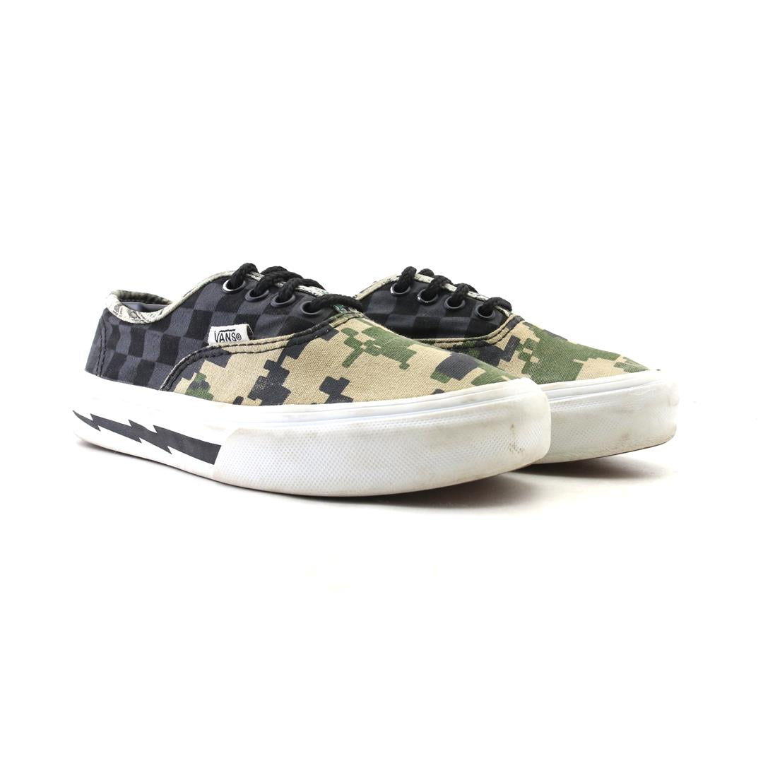 VANS AUTHENTIC