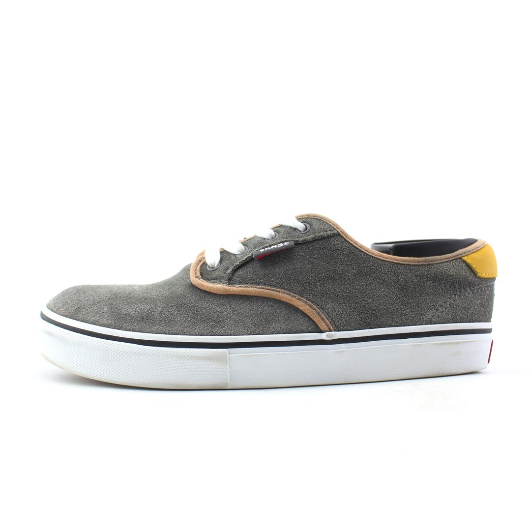 VANS AUTHENTIC
