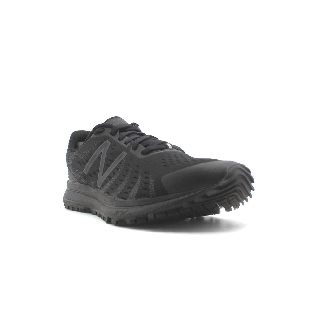 NEW BALANCE RUSH V3