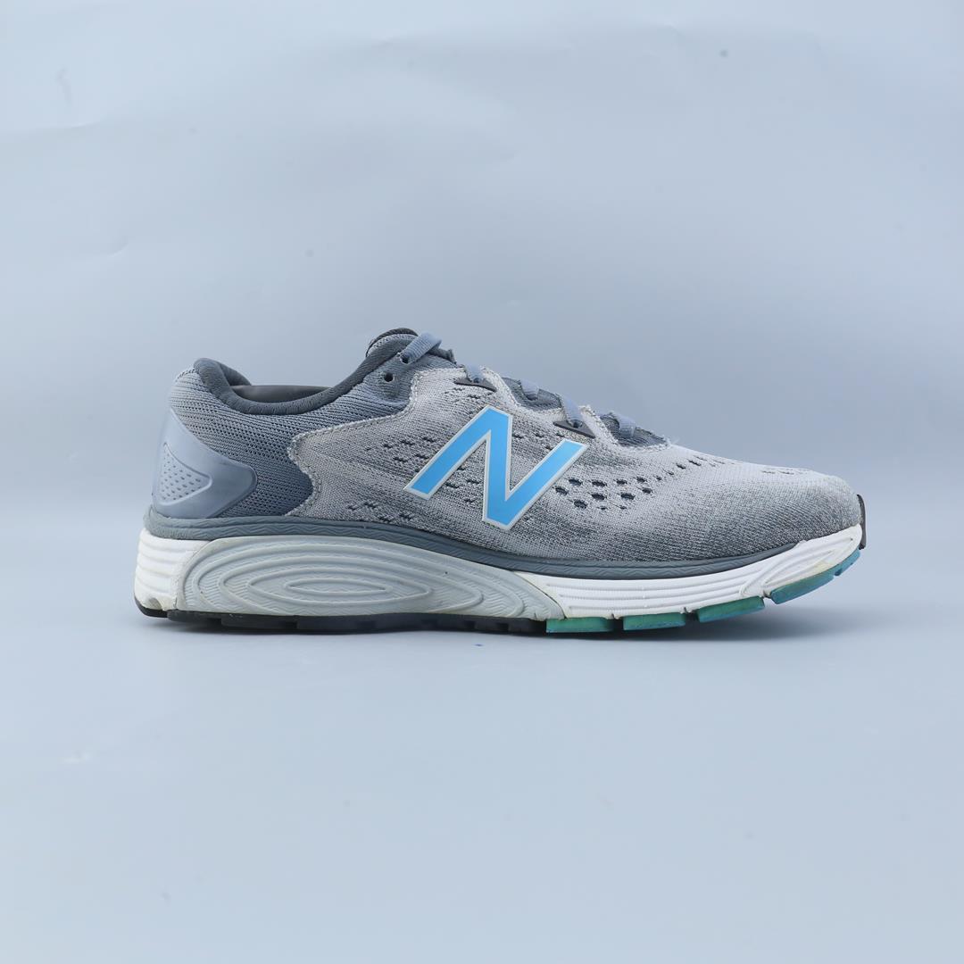 NEW BALANCE VAYGO V3