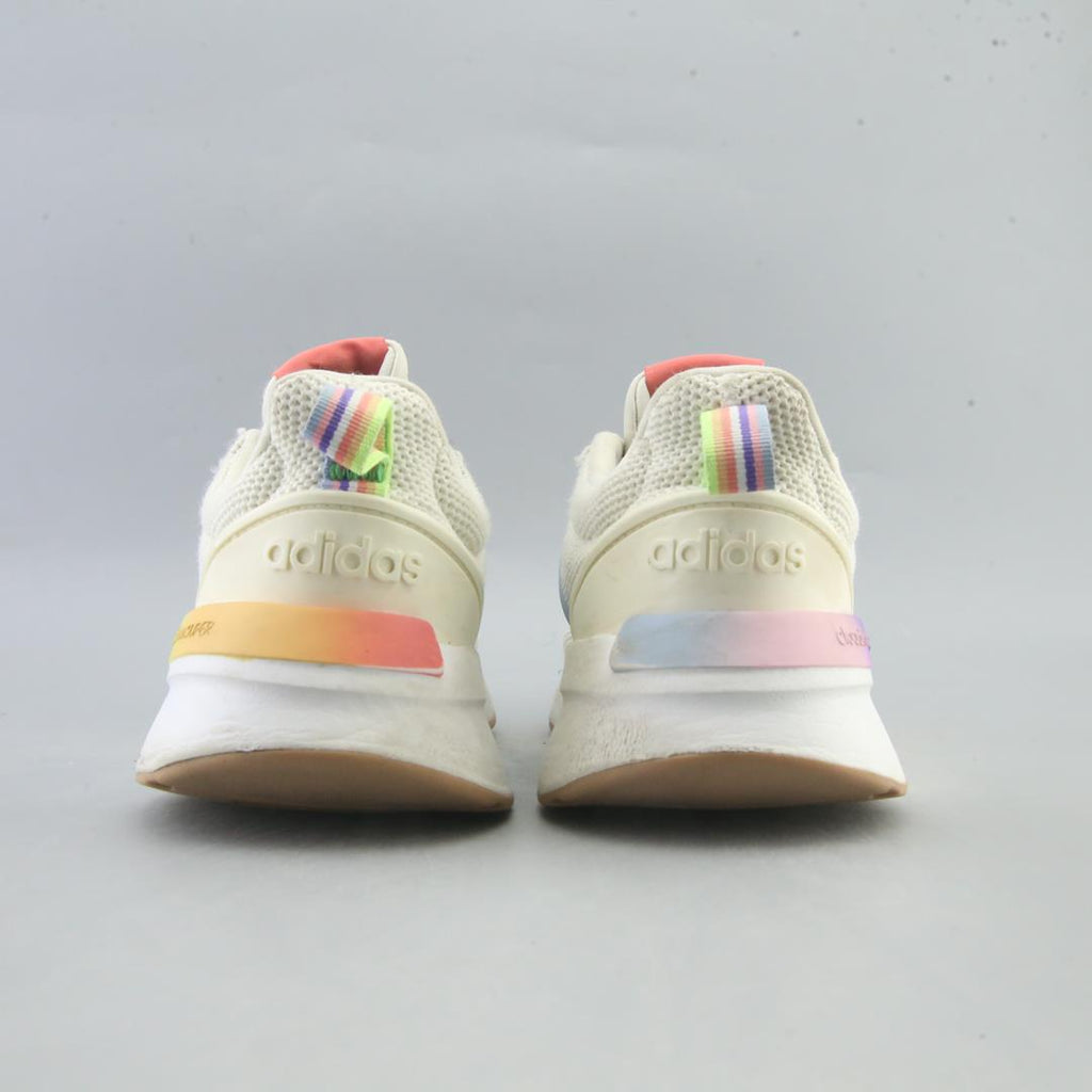 ADIDAS  RACER TR21