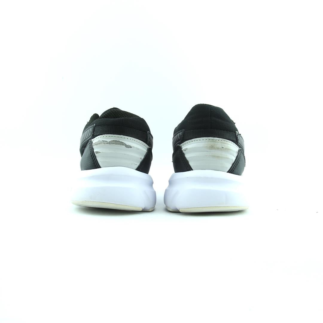 PUMA  FUTURE RUNNER